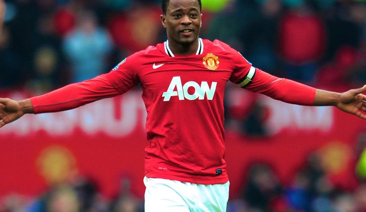 Manchester United player Patrice Evra Get Taught How To Irish Dance In Kerry Bar